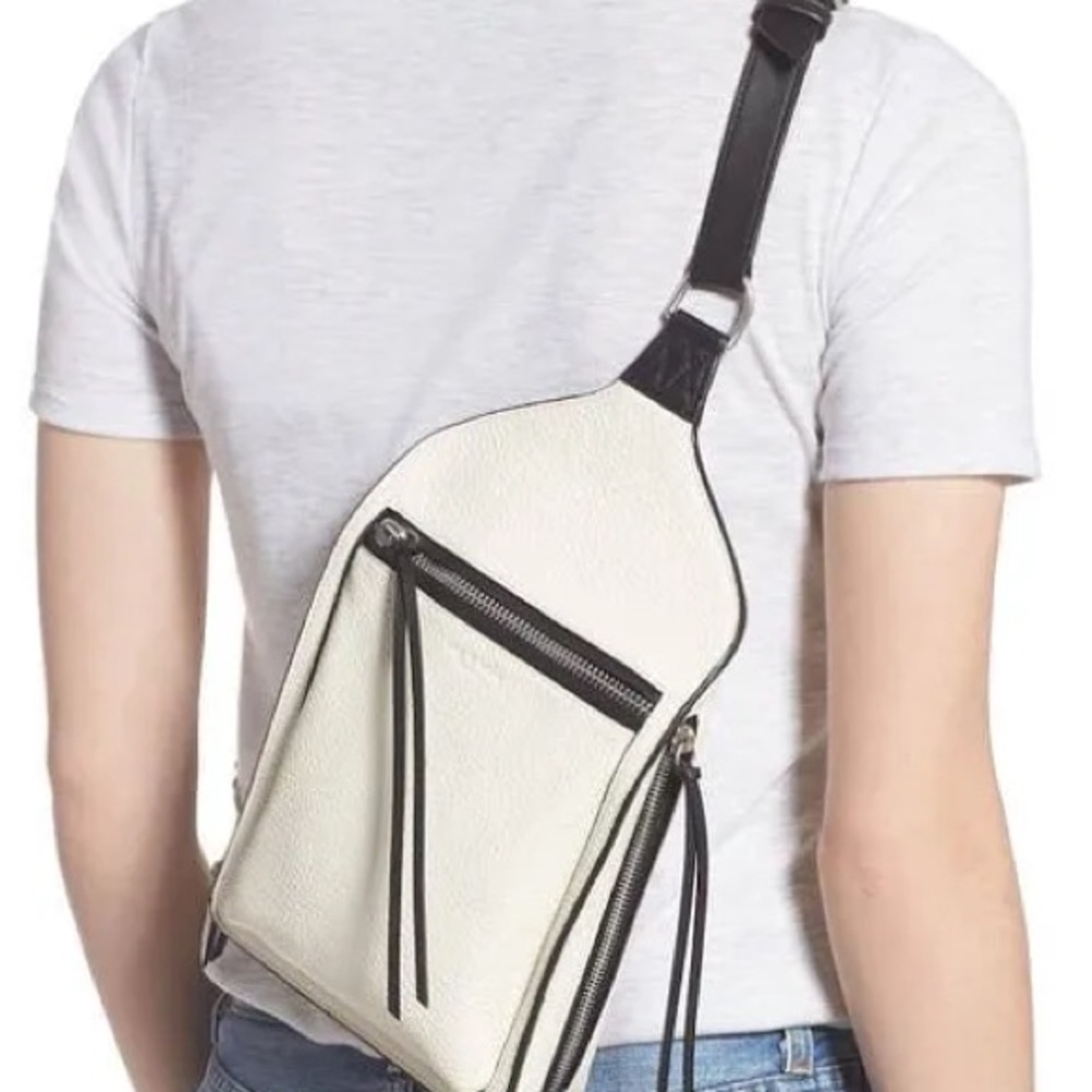 New RAG & BONE
Elliot Sling Pack Crossbody